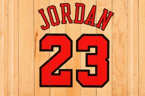 九游游戏中心官网-勇士内线组合强度训练视频被点赞数万，勇士队内线