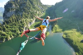 九游娱乐APP-中超新赛季赛程正式出炉，中超新赛季赛制