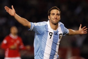 九游官网-赫尔辛基男篮在国际比赛中表现出色，迈向世界舞台，赫尔辛基对hifk足球