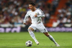 九游app下载中心-比赛前联合媒体开展公开训练日增强球队透明度与外界互动，比赛前一周怎么训练